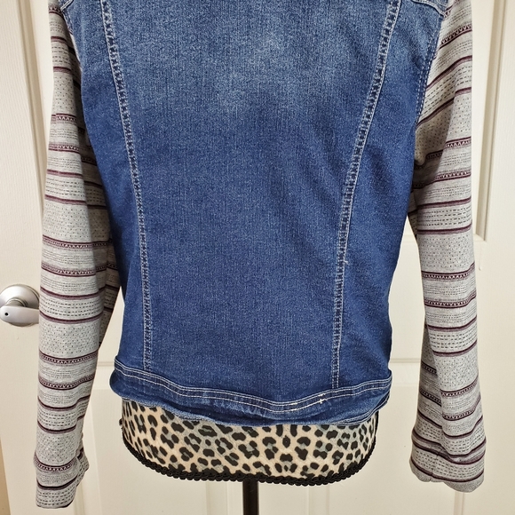 Wallflower Fleece Jean Jacket - Picture 11 of 15